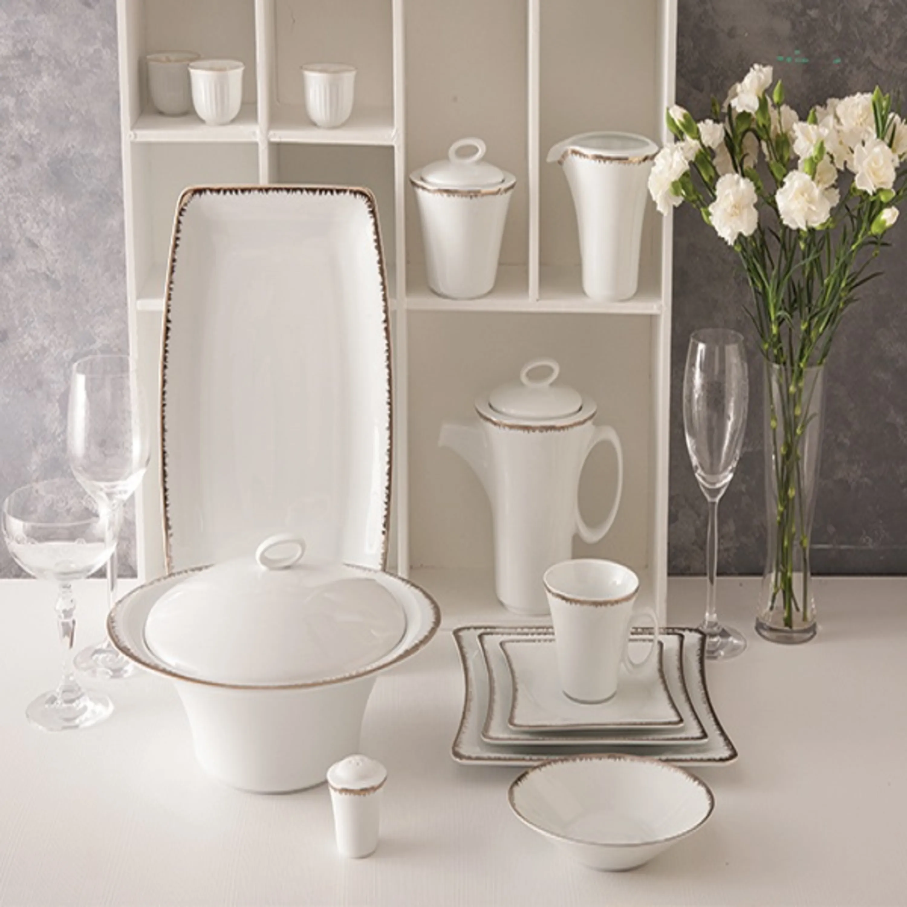 سرویس چینی زرین 6 نفره  30 پارچه غذاخوری رویال پلاتینی